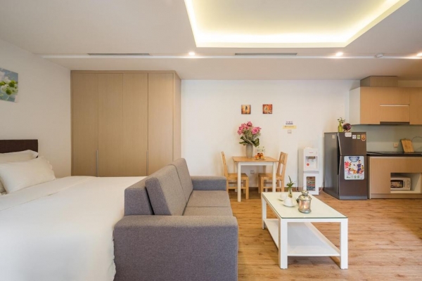 Hnc premier hotel & residences