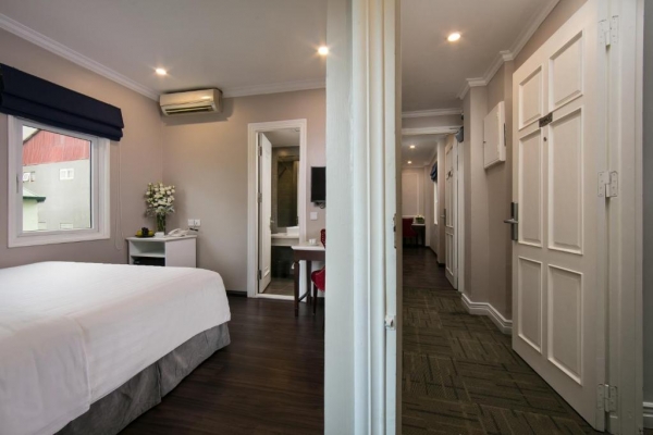 Flora CentreHotel & Spa