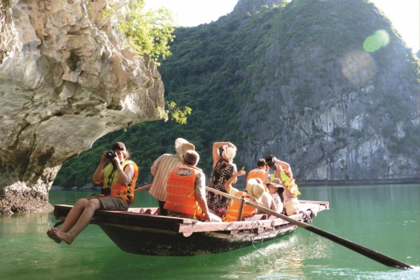 Hanoi House Hostel & Travel