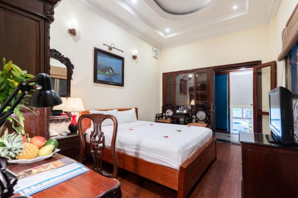 Hanoi Little Town Hotel