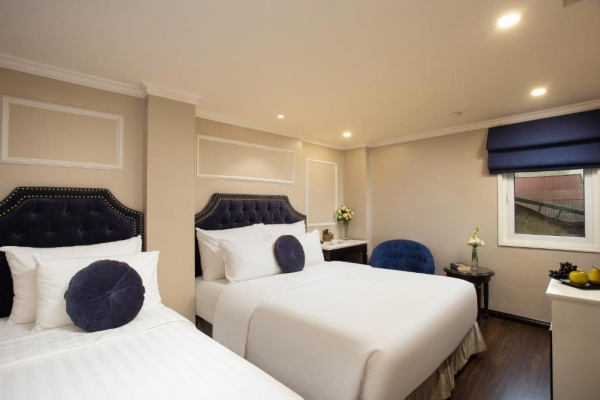 Flora CentreHotel & Spa