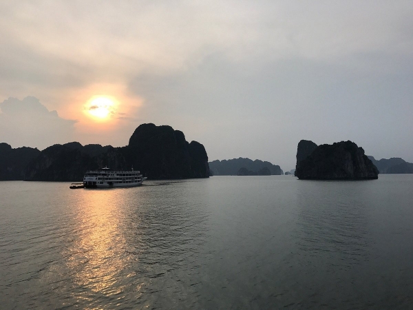 Real Vietnam Hotel