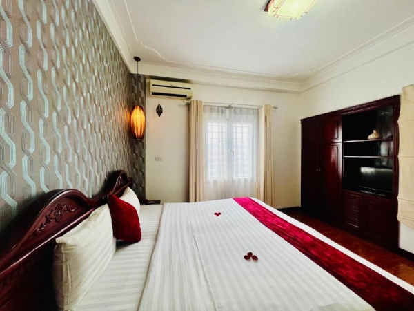 Hanoi Golden Moon Hotel