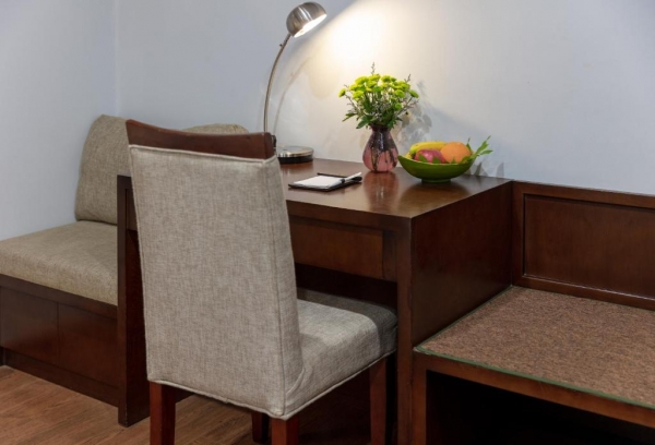 Skylark hotel