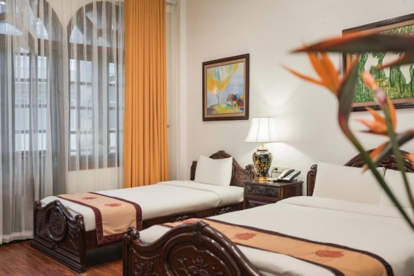Hanoi Little Town Hotel