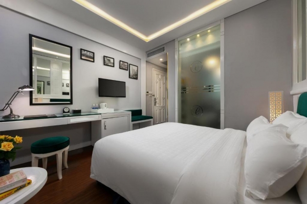 Minerva church Hotel