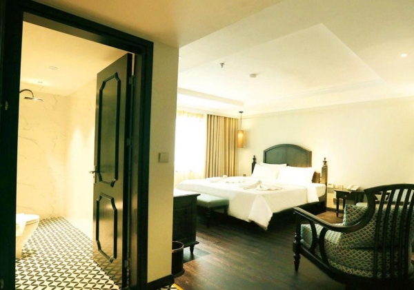 Hanoi Emerald Waters Hotel Valley