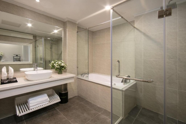 Flora CentreHotel & Spa