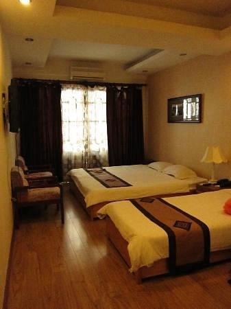 Real Vietnam Hotel