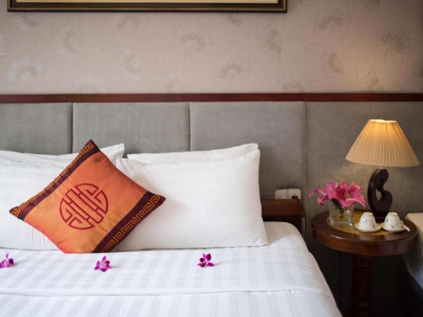 Hanoi Sena Hotel & Travel - Former Symphony Hanoi Hotel