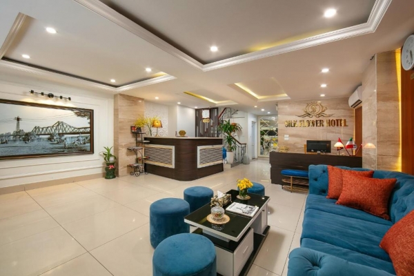 Silk Flower Hotel & Spa