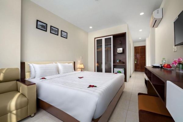 Dream Central Hotel