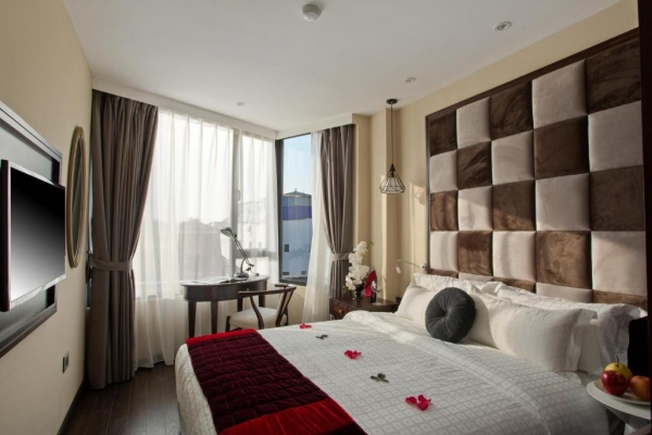 Hanoi La Stotia Hotel