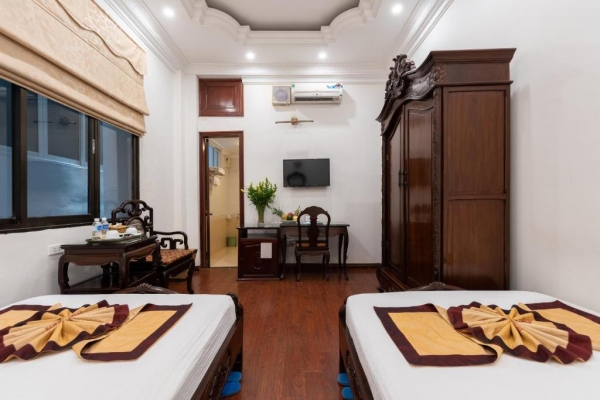 Hanoi Little Town Hotel