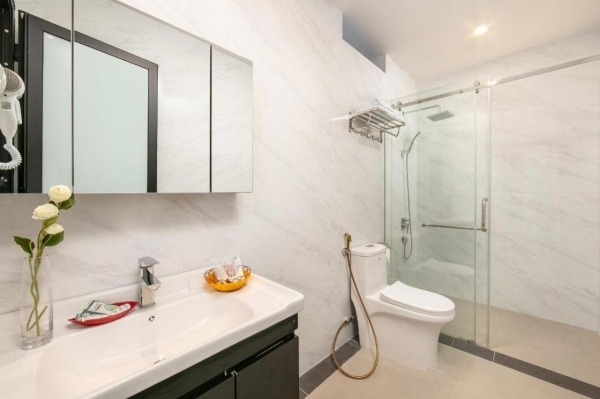 Tuan chau Kingly Villa