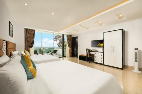 Tuan chau Kingly Villa